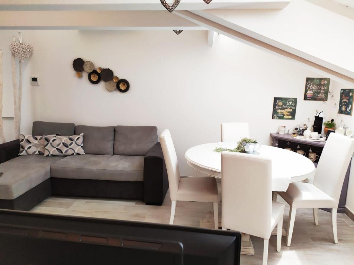 Apartmán Tuffonelblu Ventimiglia Exteriér fotografie